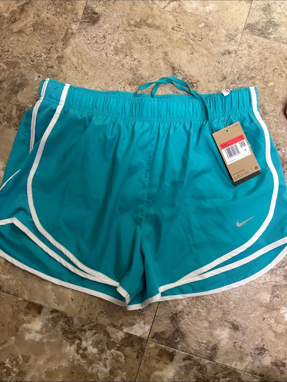 Nike - women’s- NWT - Teal and Coral Athletic Shorts Duo (size Large)